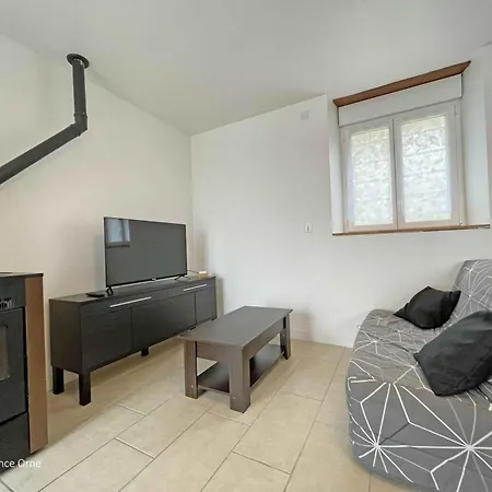 Lumineux Rénové Avec Animaux Acceptés, Parking Et Wifi En Suisse Normande - Fr-1-497-223 Saint-Pierre-du-Regard