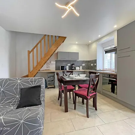 Lumineux Renove Avec Animaux Acceptes, Parking Et Wifi En Suisse Normande - Fr-1-497-223 * Saint-Pierre-du-Regard
